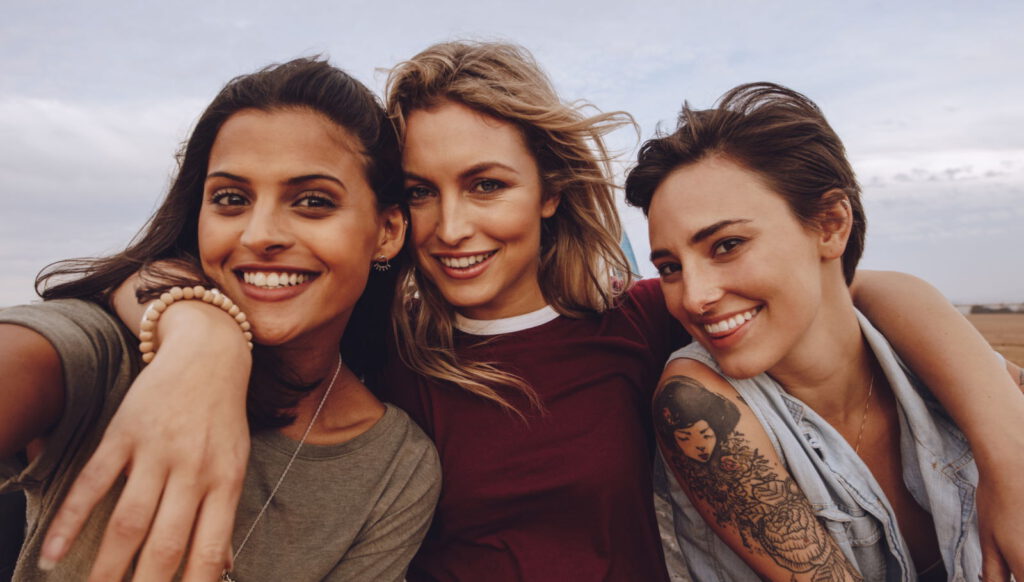 Frauen: Freunde